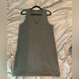 Madewell Gray Sleeveless V-Neck Top